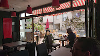 Atmosphère du Restaurant Cafe Bar Lutetia à Tremblay-en-France - n°3