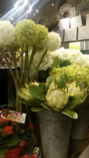 Florist «The Greenhouse, a fresh flower market», reviews and photos, 12 Clinton St, Hudson, OH 44236, USA