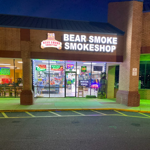 Tobacco Shop «Bear Smoke Smokeshop», reviews and photos, 4295 Browns Bridge Rd B, Cumming, GA 30041, USA
