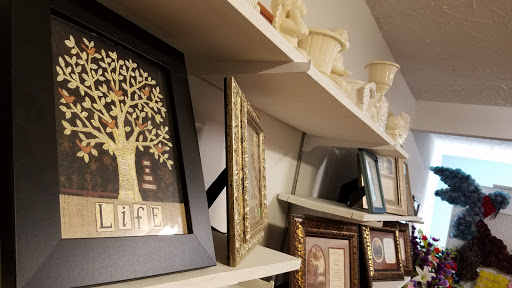 Exotic Florist & Gifts, 1909 S Main St, Madisonville, KY 42431, USA, 