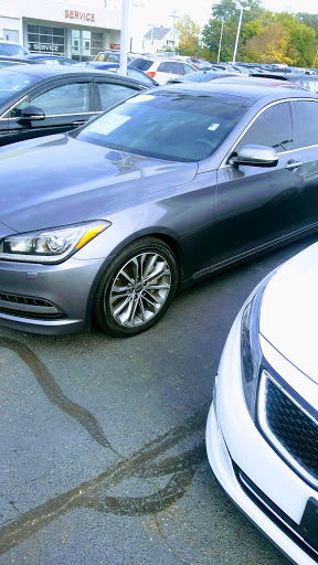 Car Dealer «LaFontaine Toyota», reviews and photos, 2027 S Telegraph Rd, Dearborn, MI 48124, USA