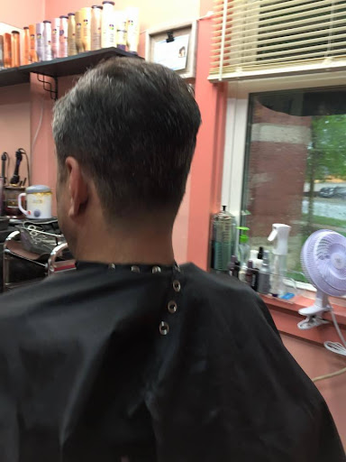 Beauty Salon «Signature Hairstyle Beauty Salon», reviews and photos, 10526 Old Olive Street Rd, Creve Coeur, MO 63141, USA