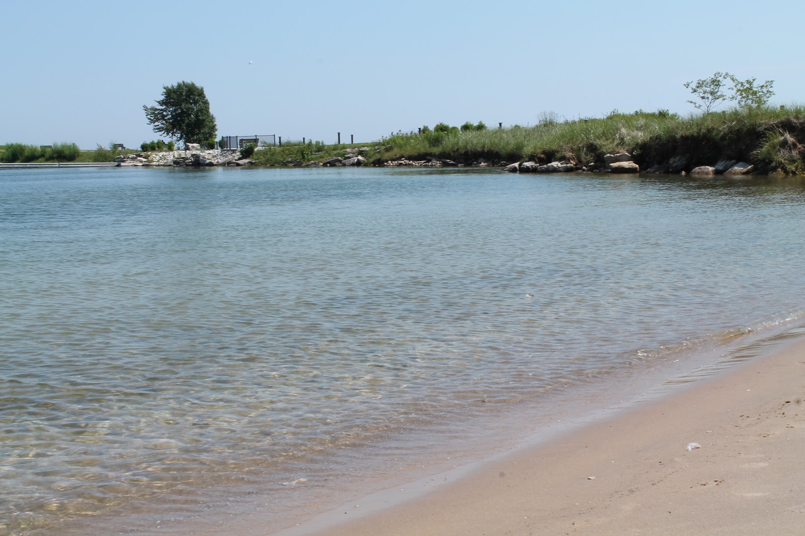 Photo de Anclam Beach avec un rivage spacieux