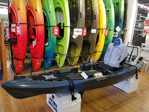 Marine Supply Store «West Marine», reviews and photos, 1060 Fall River Ave, Seekonk, MA 02771, USA