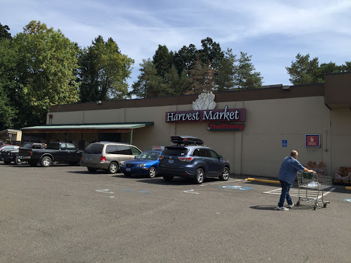 Grocery Store «Harvest Market Estacada», reviews and photos, 280 N Broadway St, Estacada, OR 97023, USA