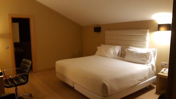 Imagen de Hotel NH Collection Cáceres Palacio de Oquendo (3 de 26)