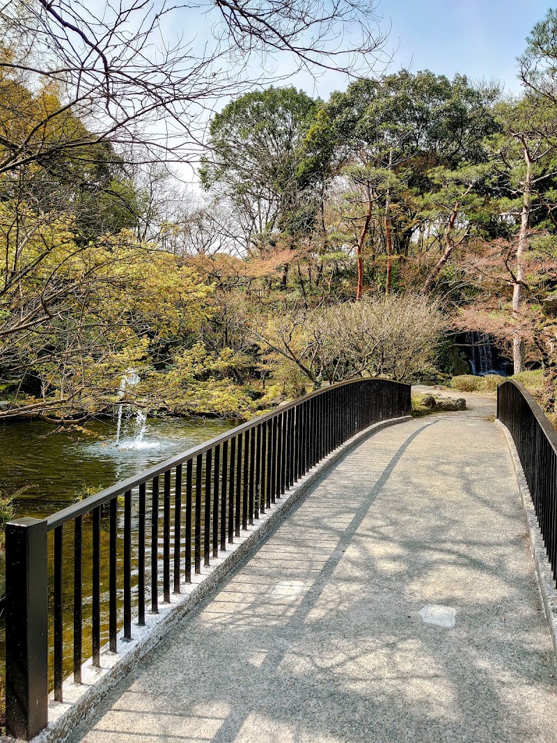 楽水の池