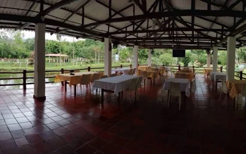 Restaurante & Pescadería Los Lagos image