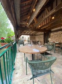 Atmosphère du Restaurant français Le Moulin de Ponceau à Chartres - n°13