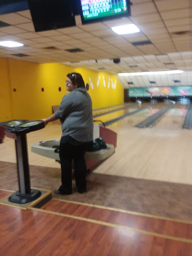 Bowling Alley «Medina Lanes», reviews and photos, 11249 Maple Ridge Rd, Medina, NY 14103, USA
