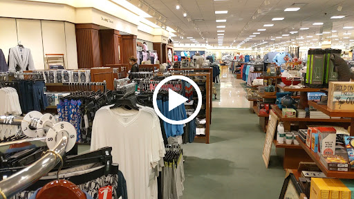 Department Store «Von Maur», reviews and photos, 4444 1st Ave NE, Cedar Rapids, IA 52402, USA