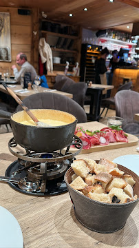 Raclette du Restaurant français La Tablée à Chamonix-Mont-Blanc - n°15