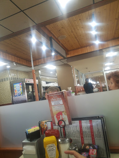 Restaurant «Leos Coney Island Davison», reviews and photos, 625 N State Rd, Davison, MI 48423, USA