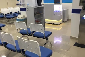 OrthoDontic em Porto Alegre RS | Aparelho Ortodôntico, Clareamento Dental, Implante, Prótese, Tratamento de Canal, Siso image