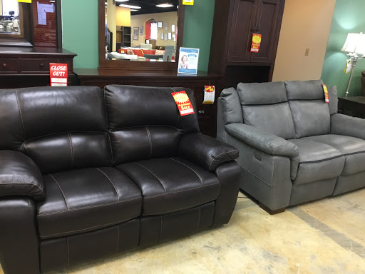 Furniture Store «Furniture Factory Outlet», reviews and photos, 1162 Gateway Loop, Springfield, OR 97477, USA