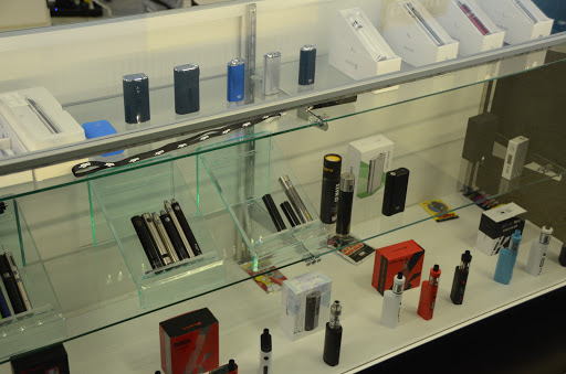 Vaporizer Store «Discover Vapin», reviews and photos, 231 E High St, Mooresville, IN 46158, USA