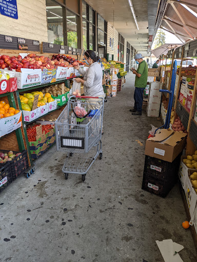 Produce Market «Oakmont Produce Market», reviews and photos, 810 W Hamilton Ave, Campbell, CA 95008, USA
