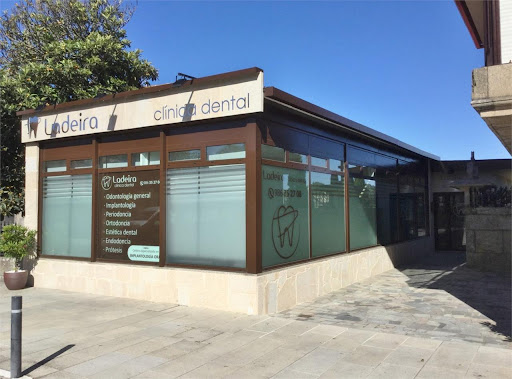 Clínica Dental Ladeira en Sabaris, Pontevedra