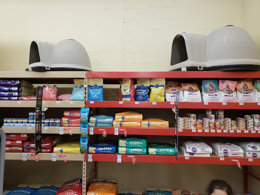 Pet Supply Store «Petco Animal Supplies», reviews and photos, 10383 Reisterstown Rd, Owings Mills, MD 21117, USA