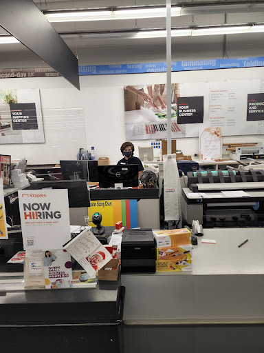 Office Supply Store «Staples», reviews and photos, 2636 N Salisbury Blvd, Salisbury, MD 21801, USA