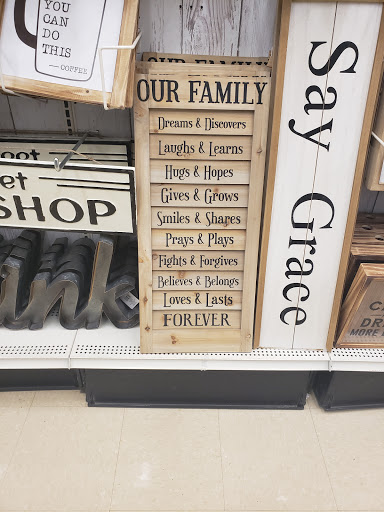 Craft Store «Michaels», reviews and photos, 3310 Alpine Ave NW #5, Walker, MI 49544, USA