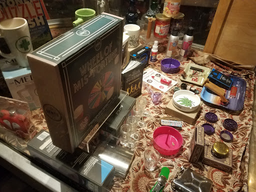 Tobacco Shop «The Pipefitter», reviews and photos, 520 State St, Madison, WI 53703, USA