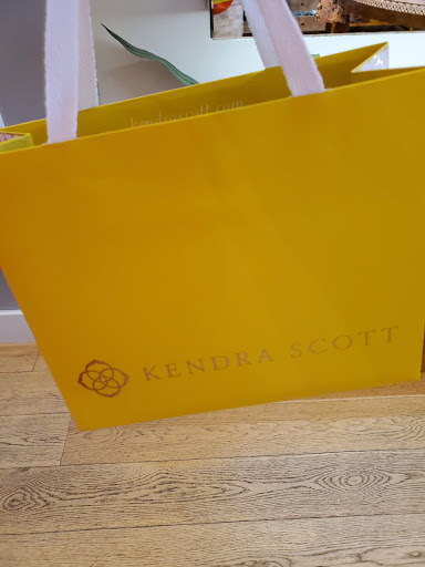 Jewelry Store «Kendra Scott», reviews and photos, 5800 Legacy Dr C2A, Plano, TX 75024, USA