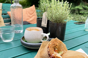 A_Garden Cafe & Bistro