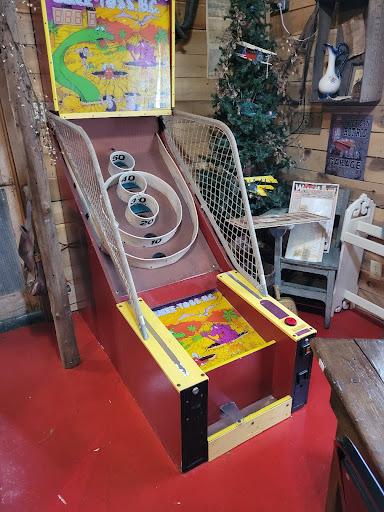 Restaurant «Old Delina Country Store», reviews and photos, 4397 John Barnes Rd, Cornersville, TN 37047, USA