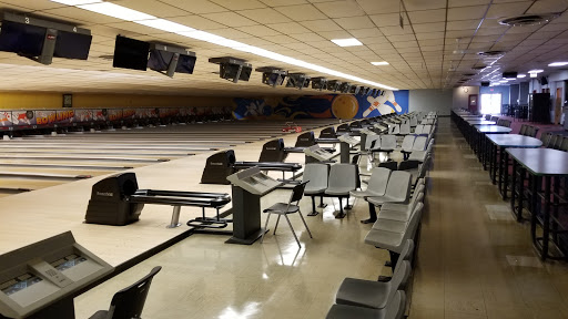 Bowling Alley «Elgin Lanes», reviews and photos, 401 Shepard Dr, Elgin, IL 60123, USA