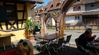 Atmosphère du Restaurant français Restaurant Au Vieux Porche à Eguisheim - n°2