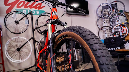 Bicycle Repair Shop «Gotta Ride Bikes», reviews and photos, 4553 North Loop 1604 W #1129, San Antonio, TX 78249, USA