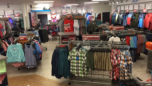 Sportswear Store «Columbia Sportswear Outlet Store», reviews and photos, 36725 Bayside Outlet Dr #720, Rehoboth Beach, DE 19971, USA