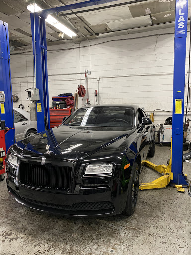 Auto Repair Shop «Horse Stable Automotive, Inc.», reviews and photos, 101 Kelly St, Elk Grove Village, IL 60007, USA