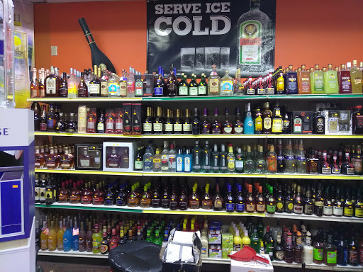 Liquor Store «Yolo Liquor Store», reviews and photos, 6101 Glenmont Dr, Houston, TX 77081, USA