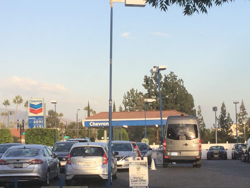 Gas Station «Chevron», reviews and photos, 1400 E Colorado Blvd, Pasadena, CA 91106, USA