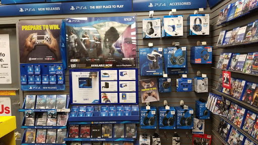 Video Game Store «GameStop», reviews and photos, 105 NW 136th Ave, Plantation, FL 33325, USA