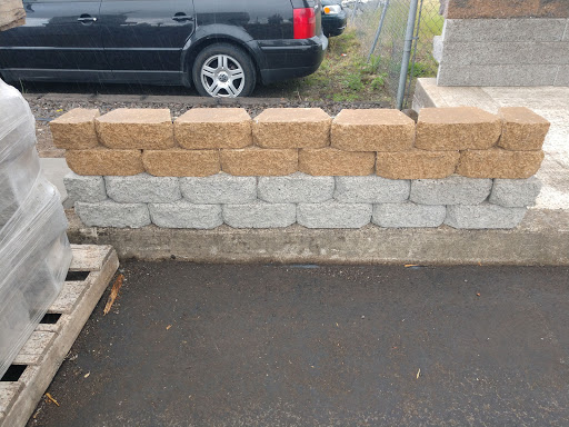 Lumber Store «Canby Builders Supply», reviews and photos, 102 S Pine St, Canby, OR 97013, USA