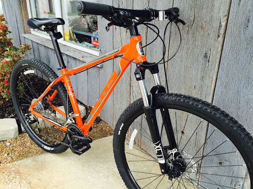 Bicycle Repair Shop «The Town Hill Bicycle Shop», reviews and photos, 10 E Rhea St, Sparta, TN 38583, USA