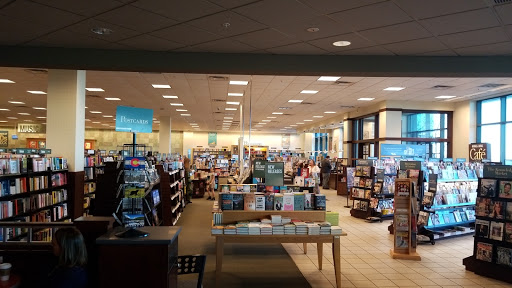 Book Store «Barnes & Noble», reviews and photos, 170 S Abilene St, Aurora, CO 80012, USA