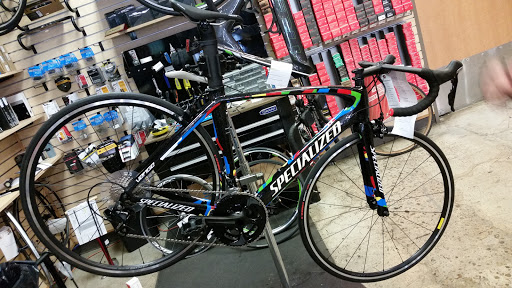 Bicycle Store «Bike Barn - West University», reviews and photos, 5339 Weslayan St, Houston, TX 77005, USA