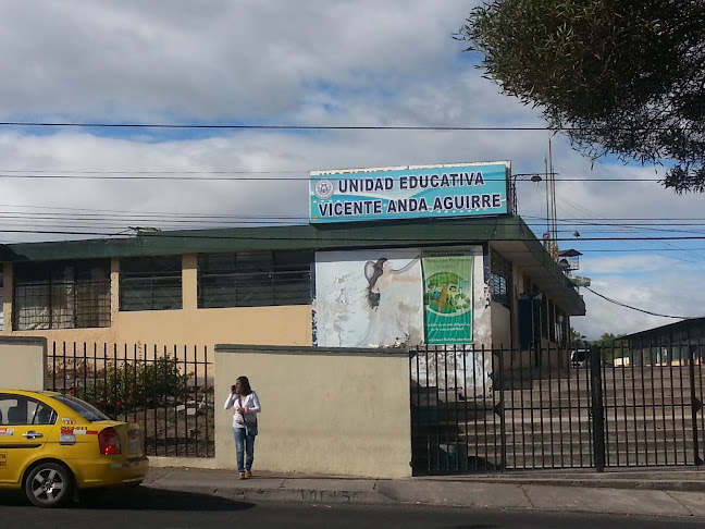 UNIDAD EDUCATIVA VICENTE ANDA AGUIRRE - Escuela