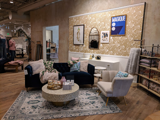 Shopping Mall «Deer Park Town Center Shopping Center», reviews and photos, 20530 N Rand Rd, Deer Park, IL 60010, USA