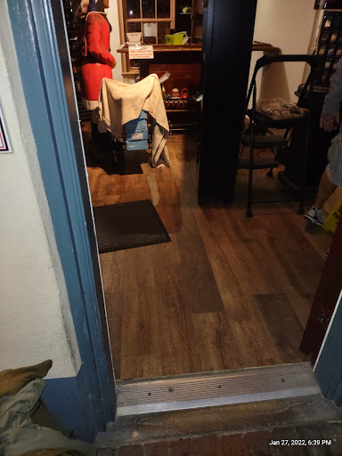 Cigar Shop «Stogies Smoke Shop», reviews and photos, 6 St George St #105, St Augustine, FL 32084, USA