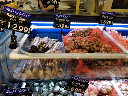 Pet Supply Store «PetSmart», reviews and photos, 60 NJ-17, Paramus, NJ 07652, USA