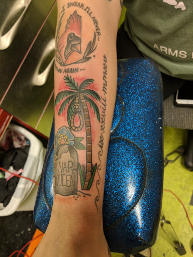 Tattoo Shop «Alternative Tattoo», reviews and photos, 613 Hilltop Rd, Curtis Bay, MD 21226, USA