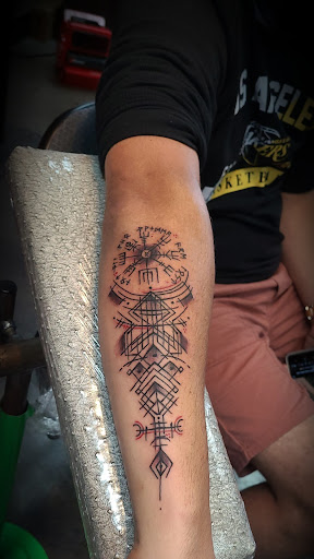 Explore minimalist dog tattoo ideas, creative tattoo ideas in Garden Grove, available at Dr. Tattoo Studio