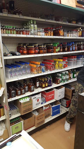 Liquor Store «Pinkey West Street Liquors», reviews and photos, 1100 West St, Annapolis, MD 21401, USA