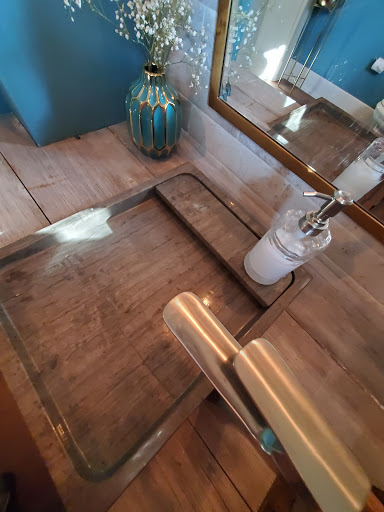 Winery «ThornCreek Winery», reviews and photos, 155 Treat Rd, Aurora, OH 44202, USA