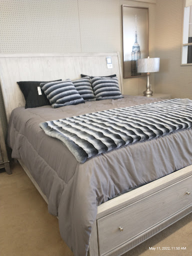 Furniture Store «Value City Furniture», reviews and photos, 3801 William Penn Hwy, Monroeville, PA 15146, USA